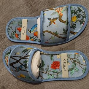 GUCCI Tian Slippers/ Slides/ Sandals Small